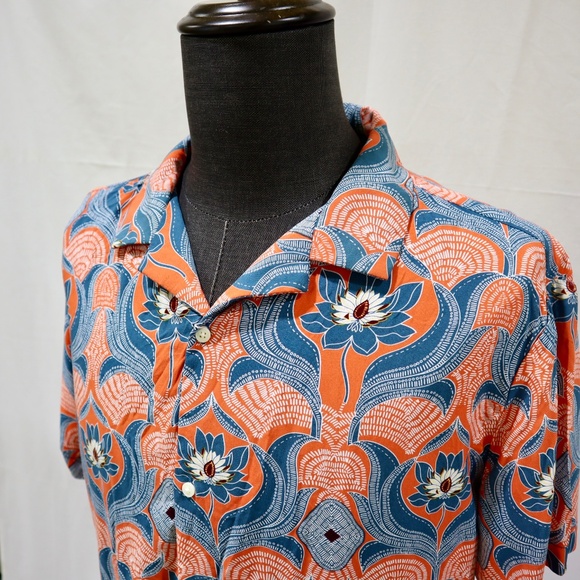Cactus Man Ricky Singh Men's XL Hawaiian Shirt Orange Blue Floral NWT - Picture 2 of 5